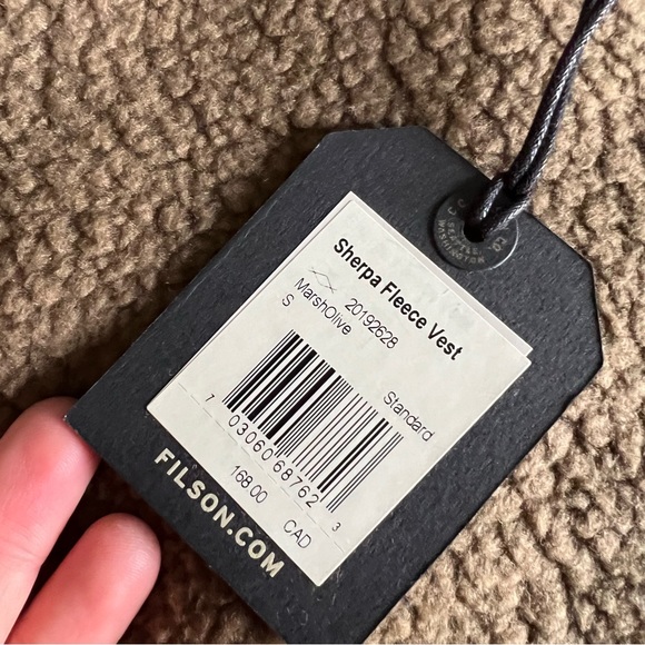 Filson Sherpa Vest - Picture 11 of 12